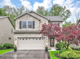 148 Holly Hills Dr, Harrisburg, PA 17110
