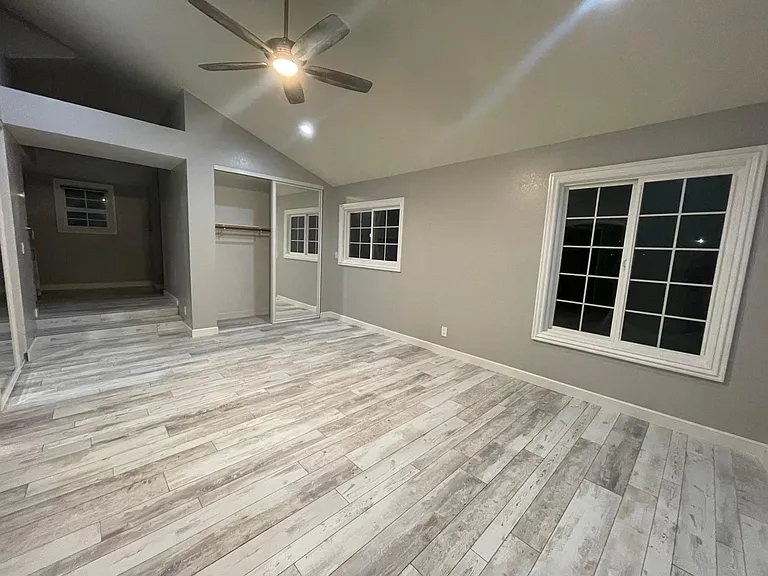 2254 Lake Crest Ct — Photo 17