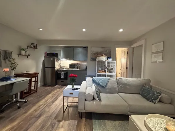 25 Byrd Pl #A, Yonkers, NY 10710
