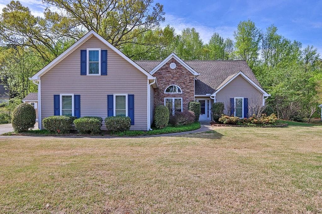 Primary listing photo
