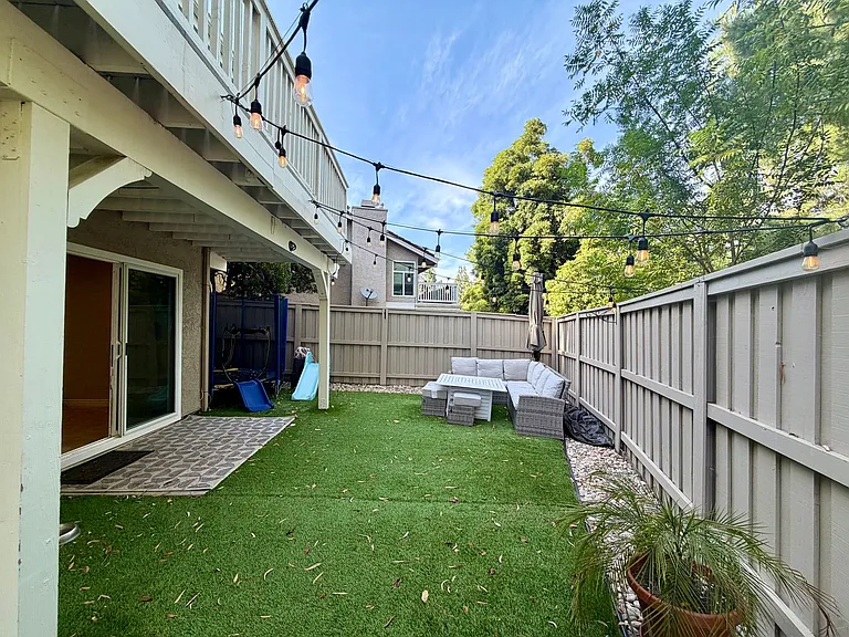 5708 Camelia Ln — Photo 36