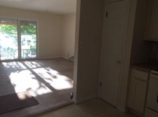 12836 Portulaca Dr, Saint Louis, MO 63146