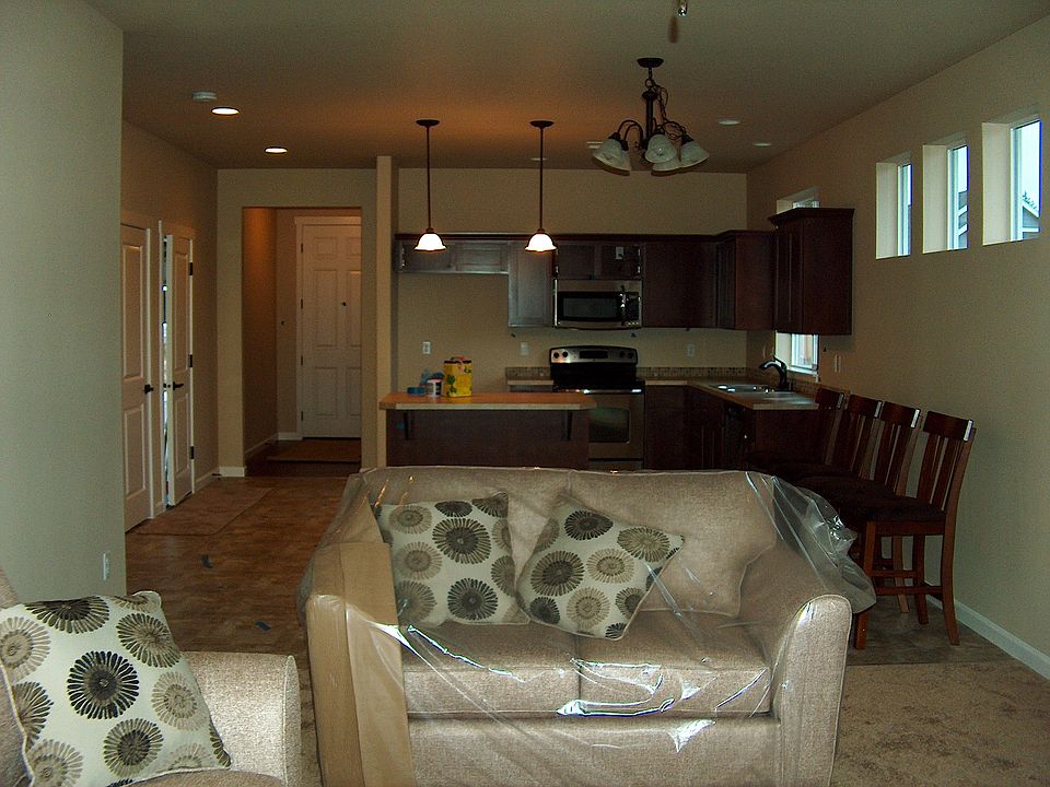2nd image of 18003 120th Street Ct E