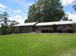 90 Riley Ln, Columbia, MS 39429