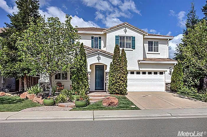 1202 Ashford Ln photo 1
