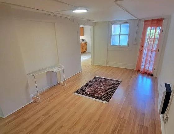 4th image of 871 14th St