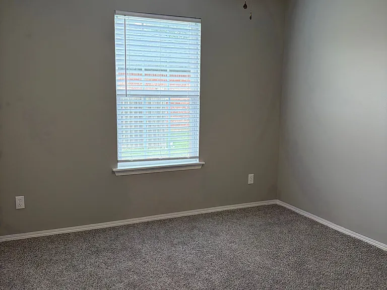 2709 Trailwood Dr #B — Photo 6