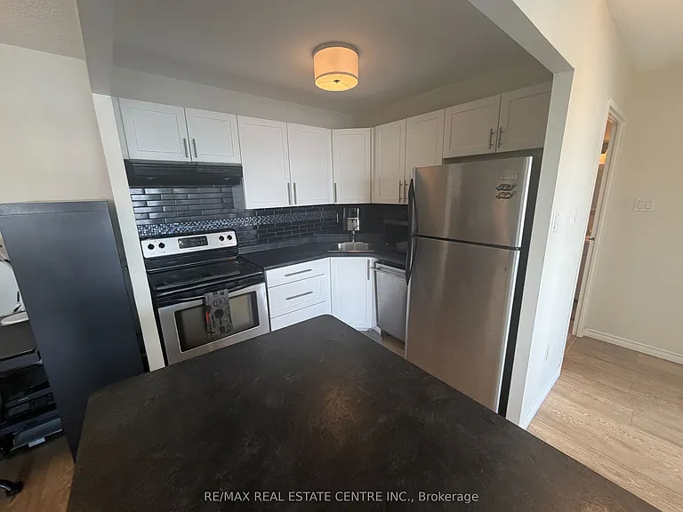 65 Highland Cres #804 — Photo 22