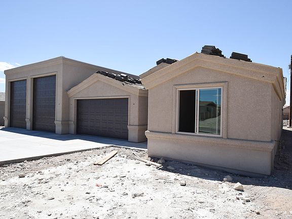 4th image of 2105 Bombay Dr