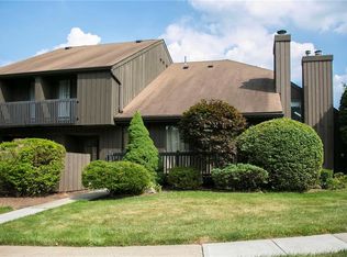430 Westgate Dr, Edison, NJ 08820