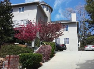 27820 Alpen Dr, Lake Arrowhead, CA 92352