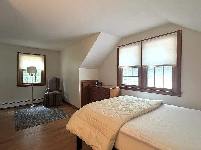 293 Birch Bluffs Dr — Photo 18