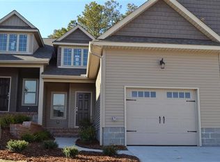 42 Cypress Cir, Southern Pines, NC 28387
