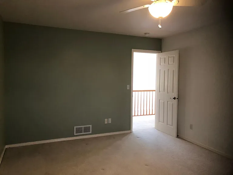 8525 Cormorant Cove Cir — Photo 27