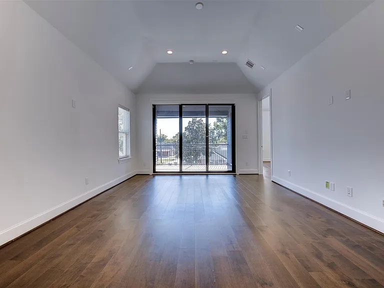4947 Rusk St — Photo 40