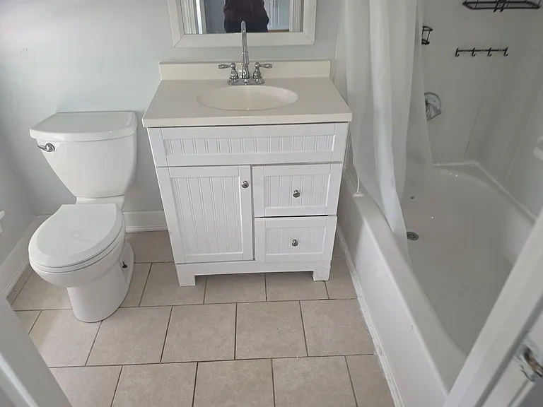 34 Hood St #1 — Photo 8