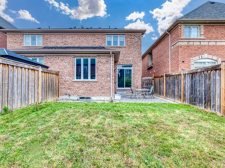 20 Wellman Cres — Photo 48
