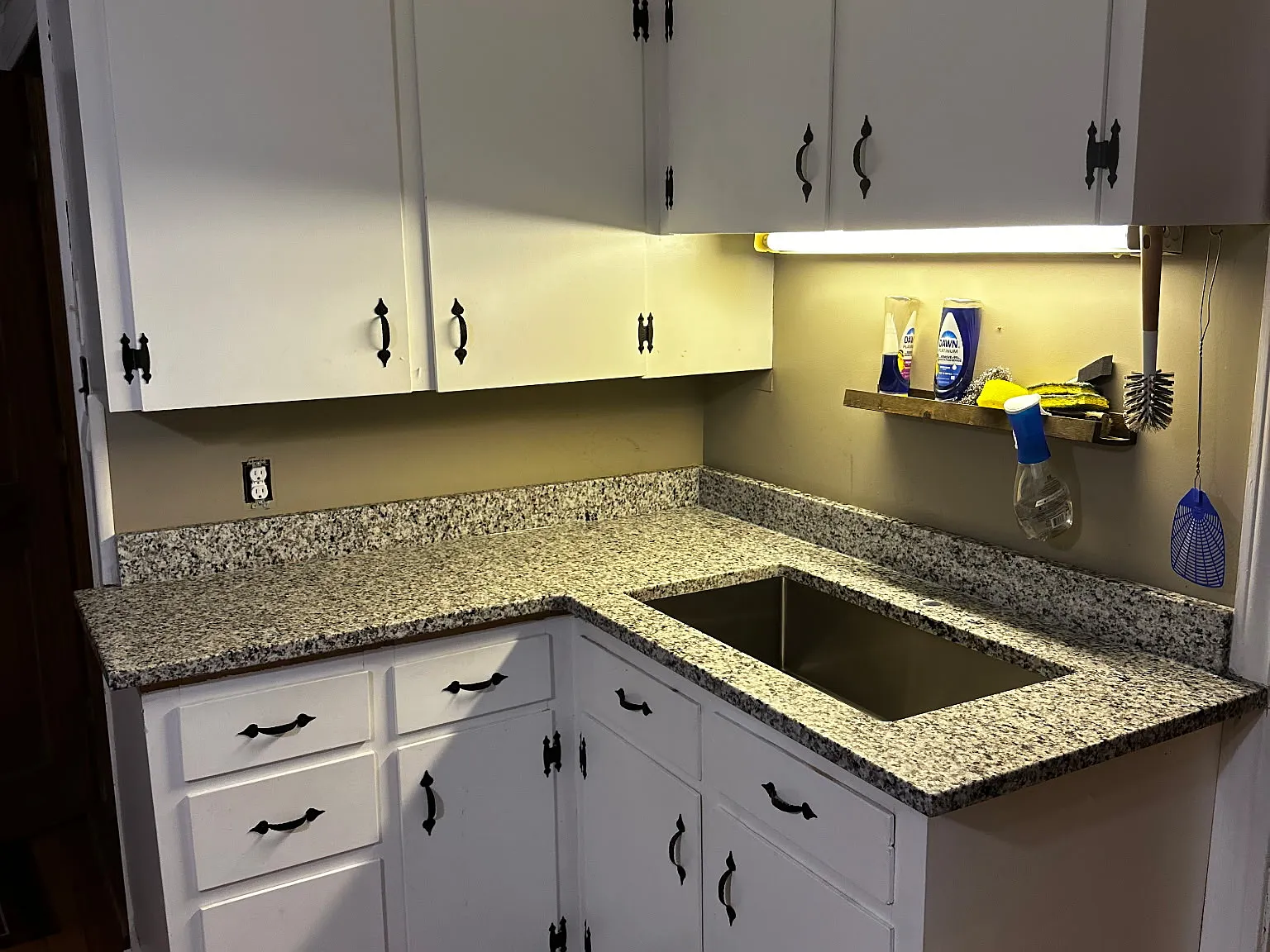 3 bed, $2,900 — Photo 2