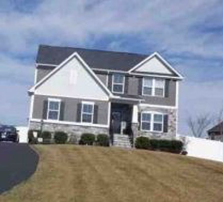 1st image of 1908 Hungary Oak Ct
