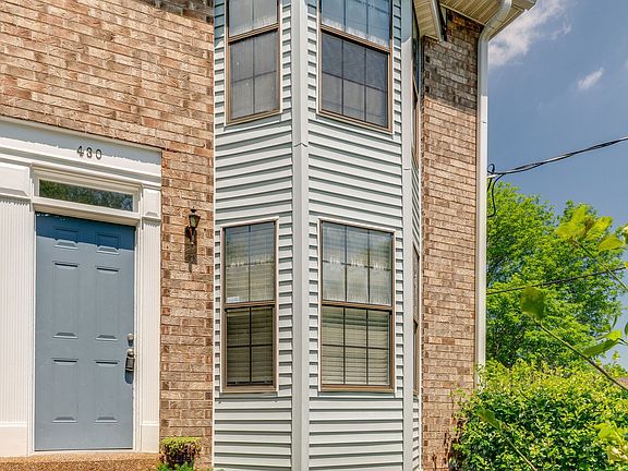 2nd image of 430 Thomas Jefferson Cir