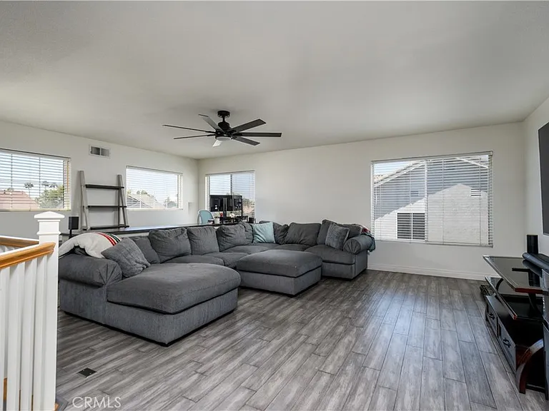 2587 Macbeth Ave — Photo 18
