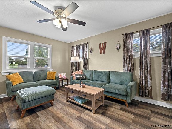 3rd image of 2202 Morrie Ave