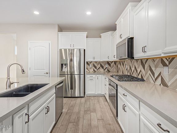 3rd image of 8630 E Naranja Ave
