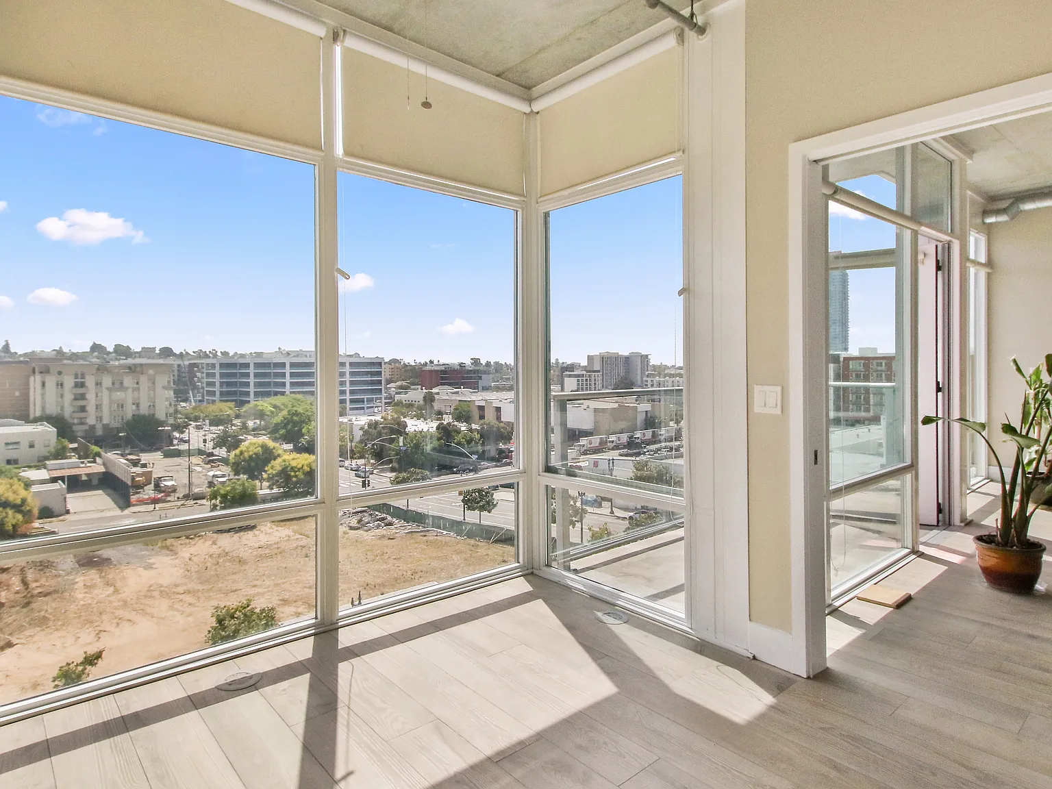 1080 Park Blvd — Photo 4