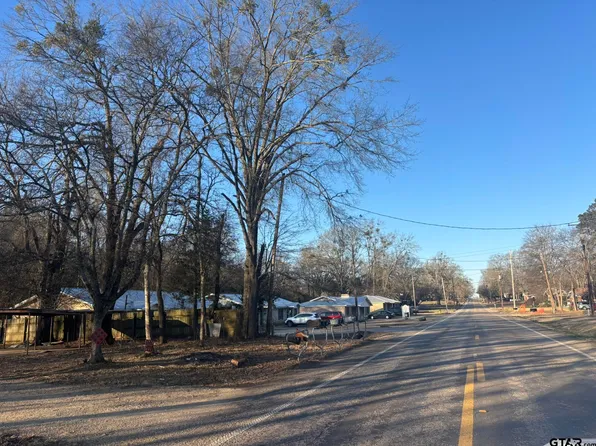 609 Jefferson St, Pittsburg, TX 75686