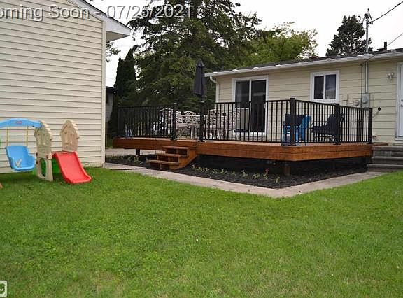 3rd image of 47156 Vanker Ave