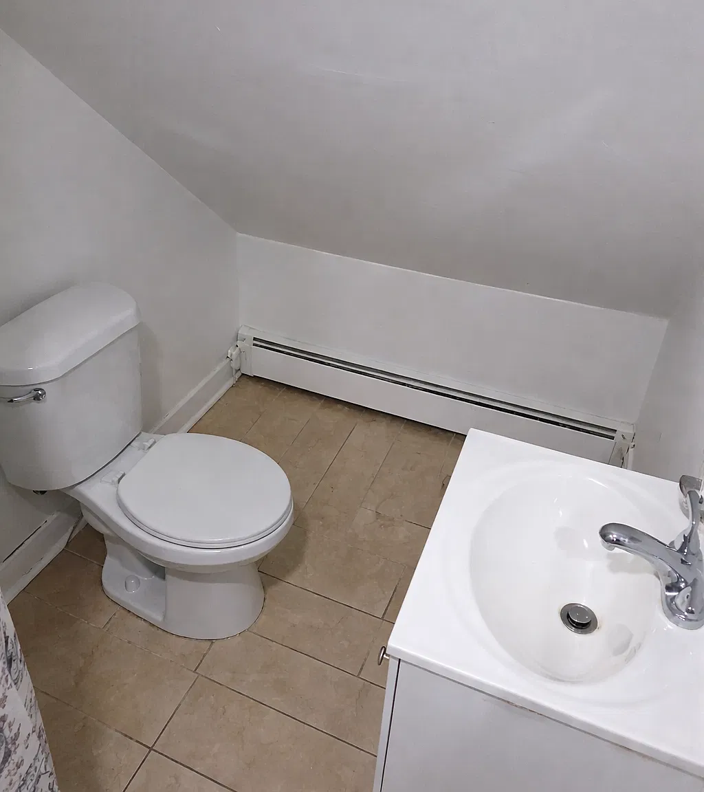 2 bed, 1000 sqft, $1,500 — Photo 1