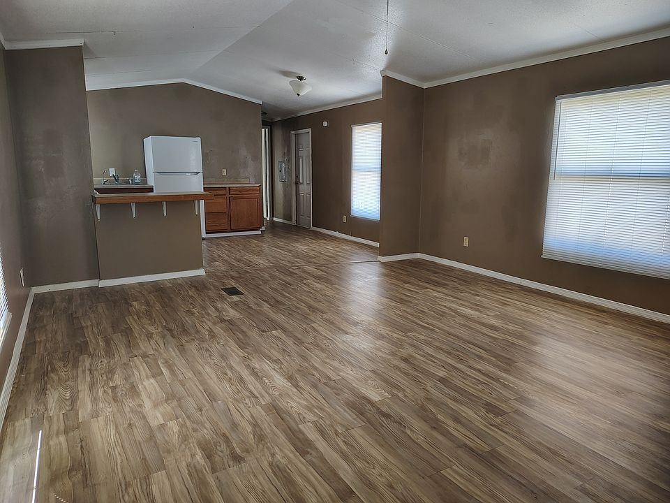 1st image of 3509 Pike Trl