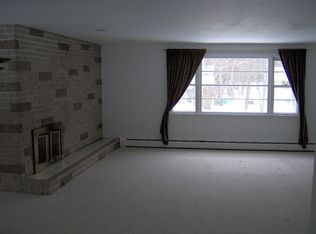 786 Dennis Dr, Orange, CT 06477