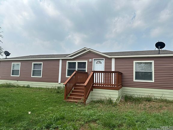 2nd image of 107 County Road 2670