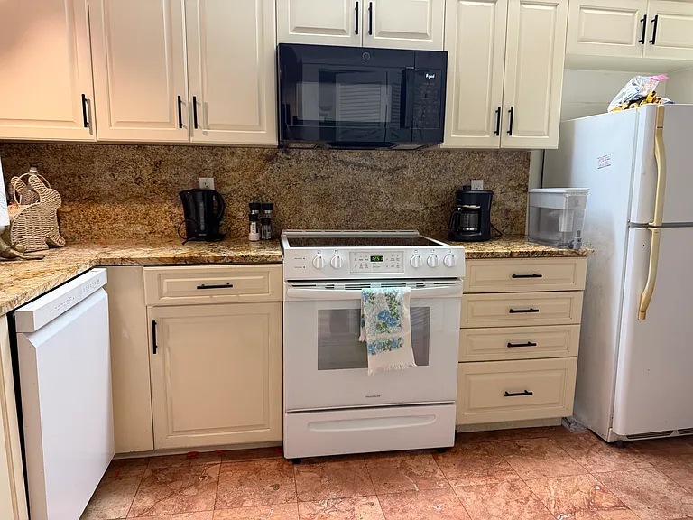 7882 Sailboat Key Blvd S #505 — Photo 19