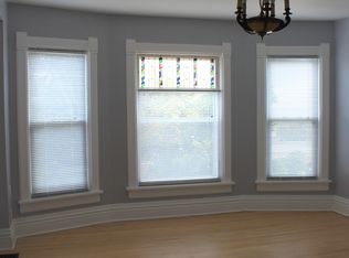 932 Lake Ave, Racine, WI 53403