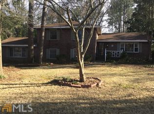 645 Georgia Ave, Fayetteville, GA 30214