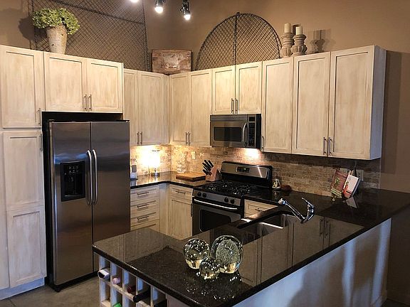 5th image of 400 Mills Ave Unit 222