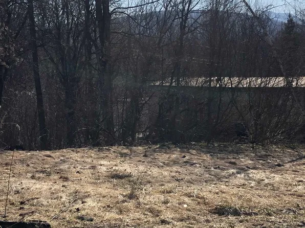 86 Laurel Lane, Waterbury, VT 05677