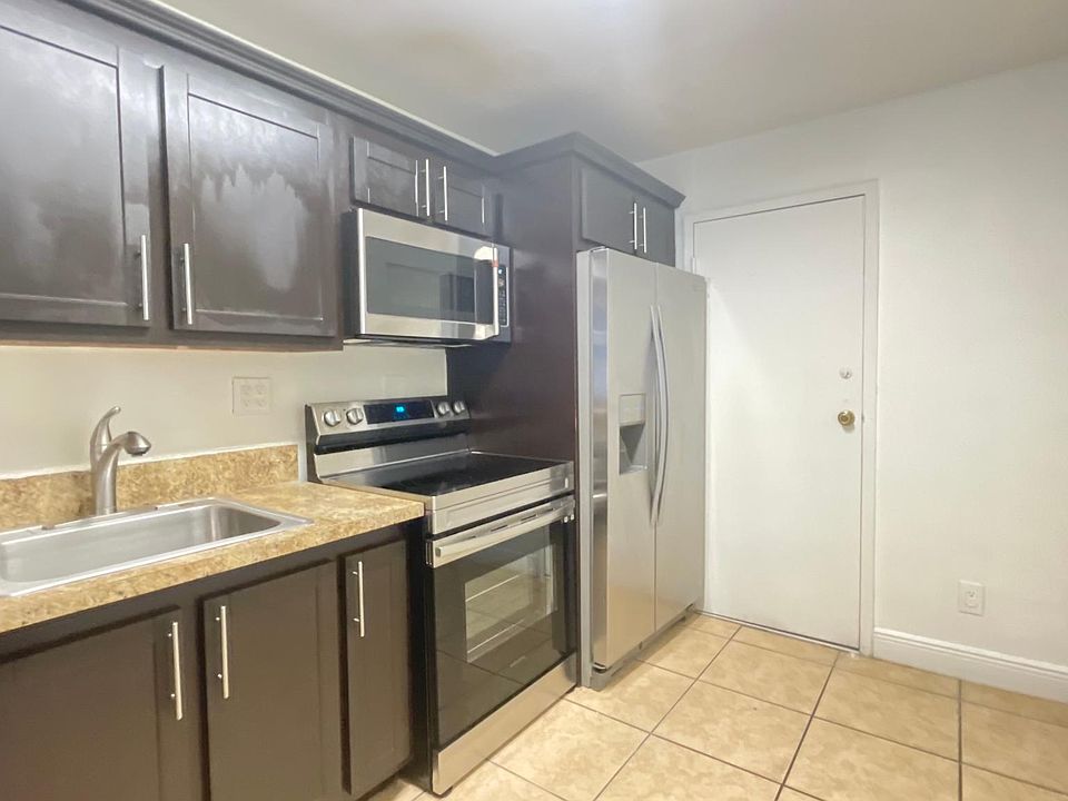 1st image of 1465 NE 123rd St APT 205