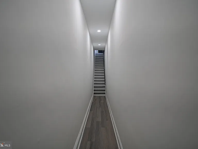 2410 Wharton St #2 — Photo 7