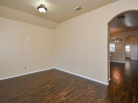 3rd image of 14434 Brunswick Place Dr