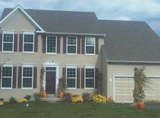 131 Fairbrook Dr, Gilbertsville, PA 19525