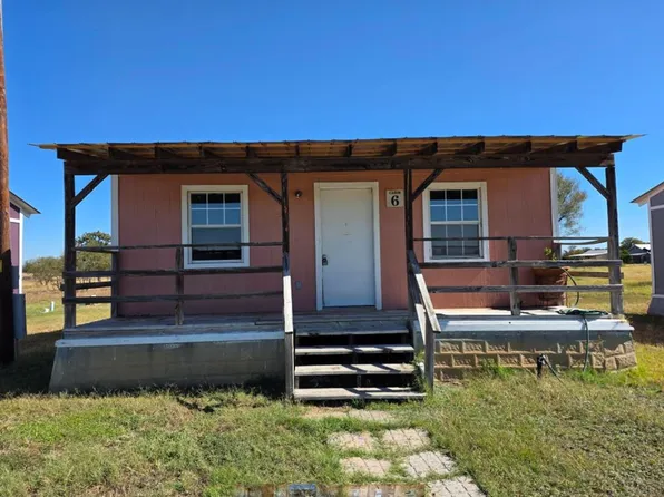 8634 E US Hwy 290, 8634 E Us Highway 290 #6, Fredericksburg, TX 78624