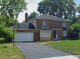 2837 Helston Rd, Columbus, OH 43220