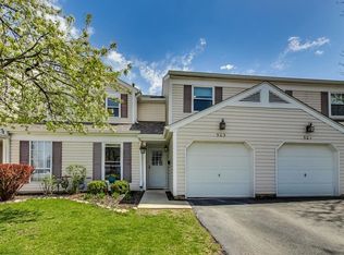 503 Nebraska Cir, Carol Stream, IL 60188