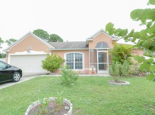 135 Shalimar Ave NW, Palm Bay, FL 32907
