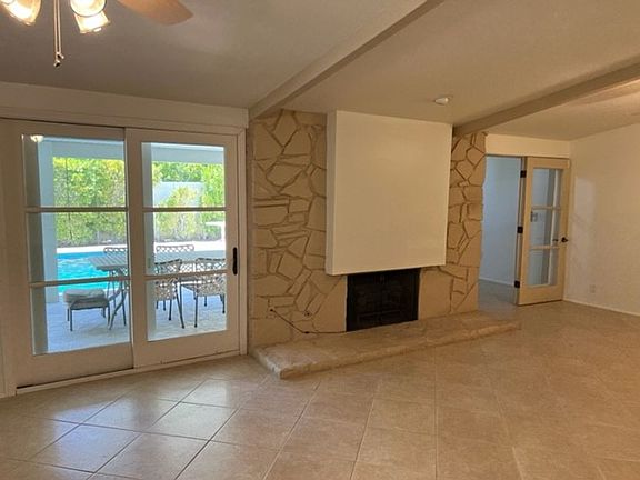 3rd image of 814 N Topaz Cir