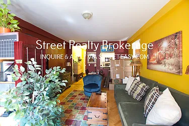 Rented by Street Realty Brokerage LLC
