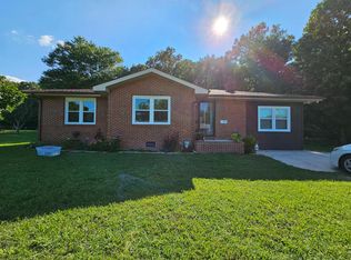 71 Ezell Ln, Manchester, TN 37355